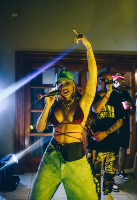 Reggaeton Singer β¨