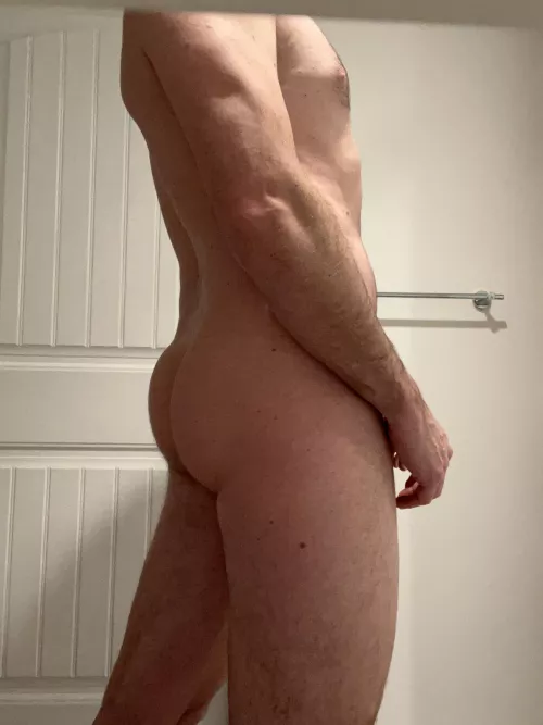 Regular naked dad [43]