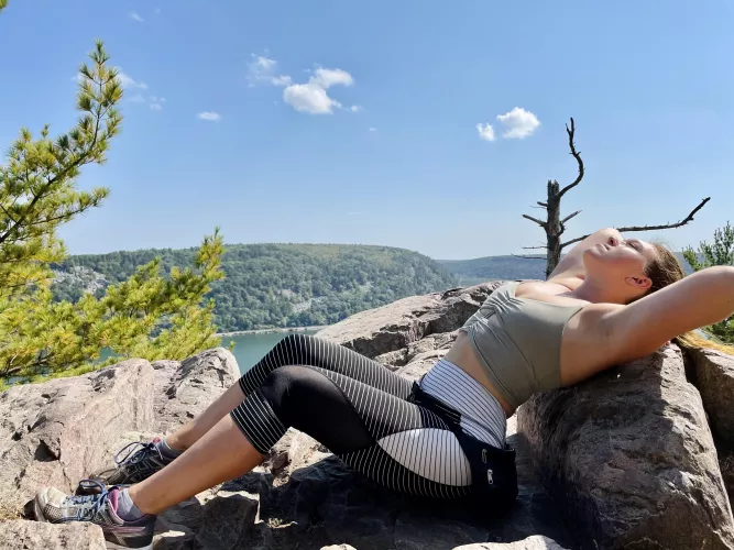 Relaxing break on my hike ππ