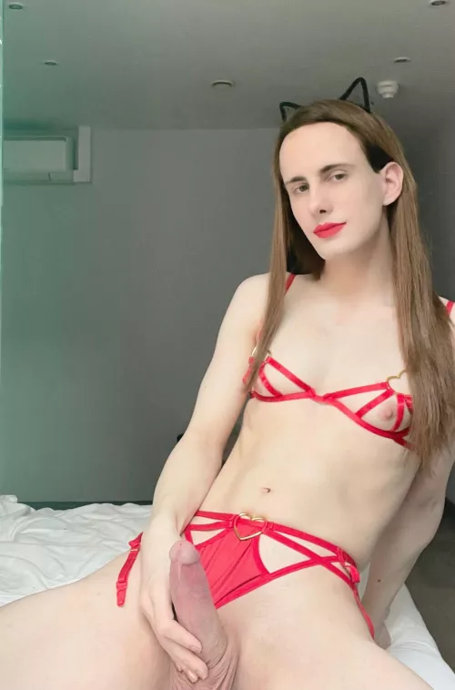 Repeat, I’m sorry that I was naughty mistress. I won’t do it again. Then continue to deep throat 🍌💦