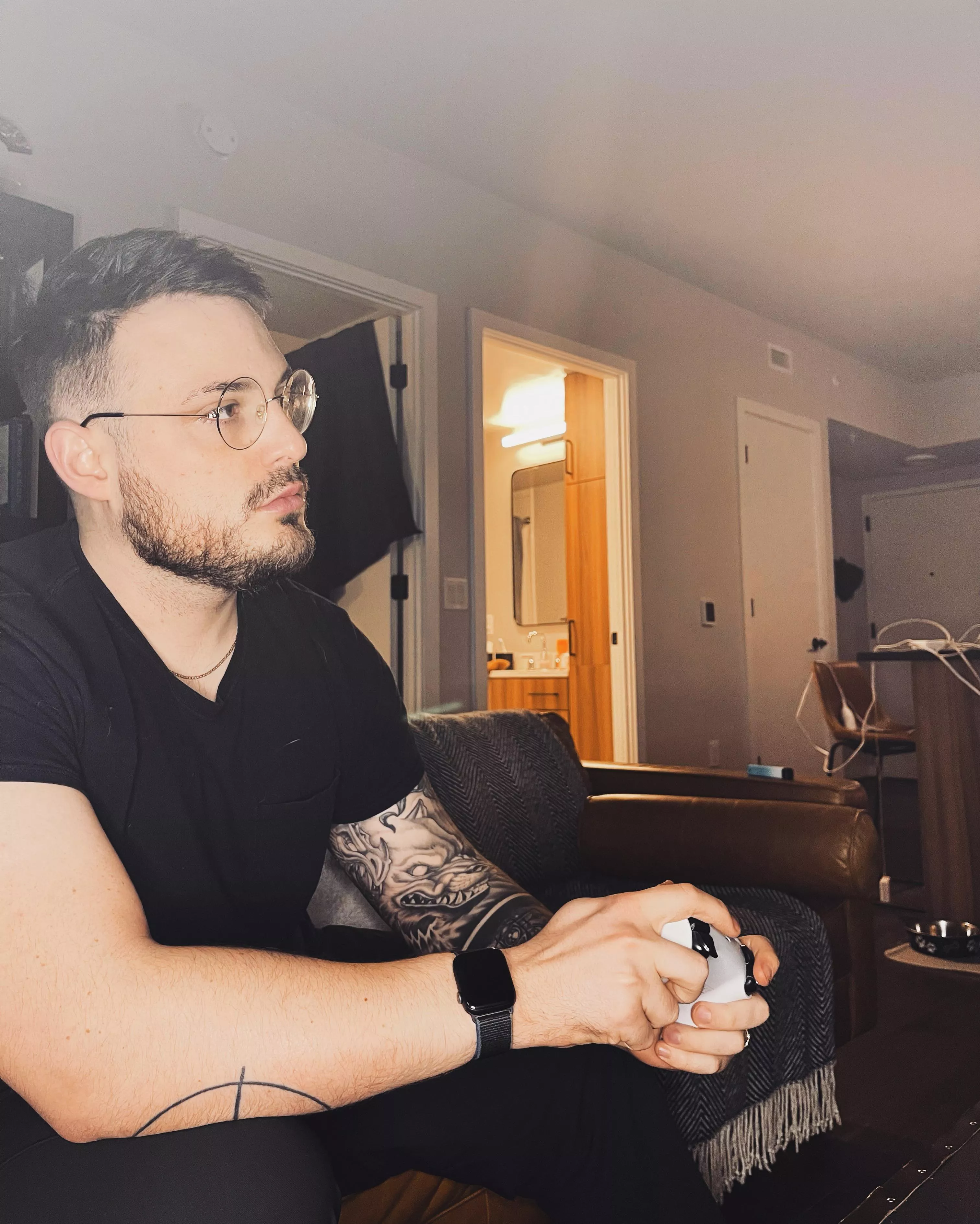 Replaying Last of Us. A masterpiece.