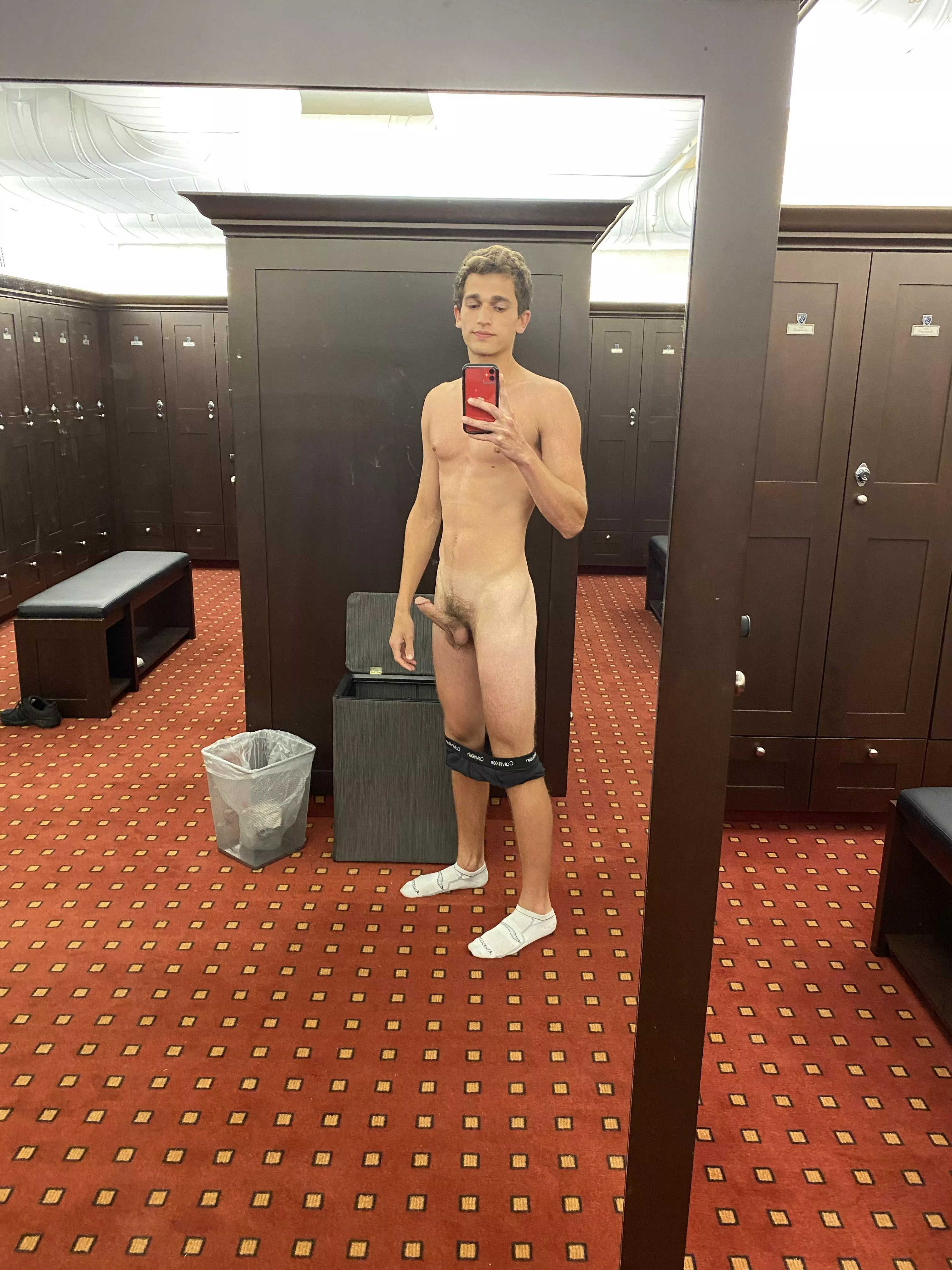 Request 1 Photo #1 Request 1 Photo #1