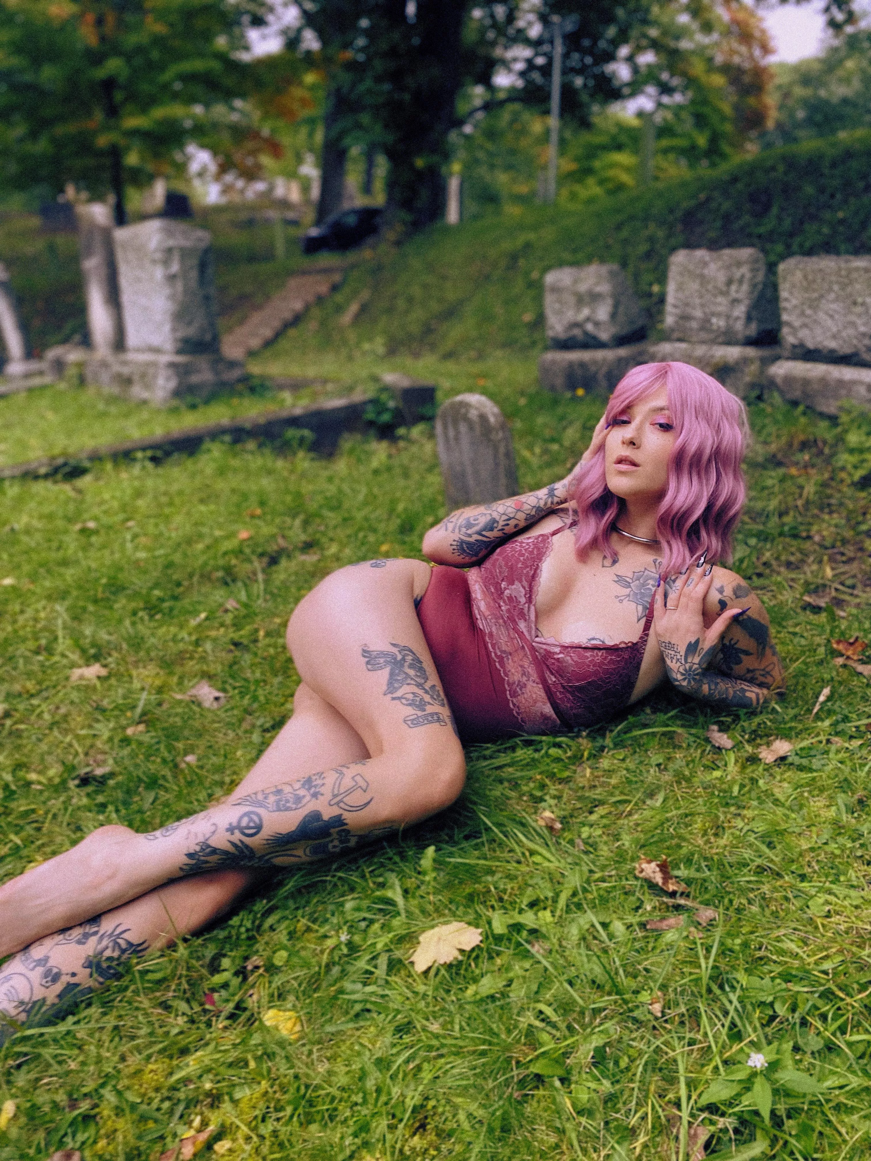 Rest in Pink 🌸 💀 Rest in Pink 🌸 💀