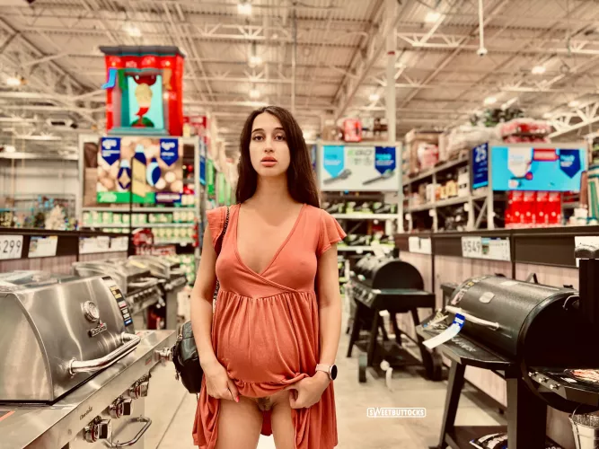 Retail flashing. Retail flashing.