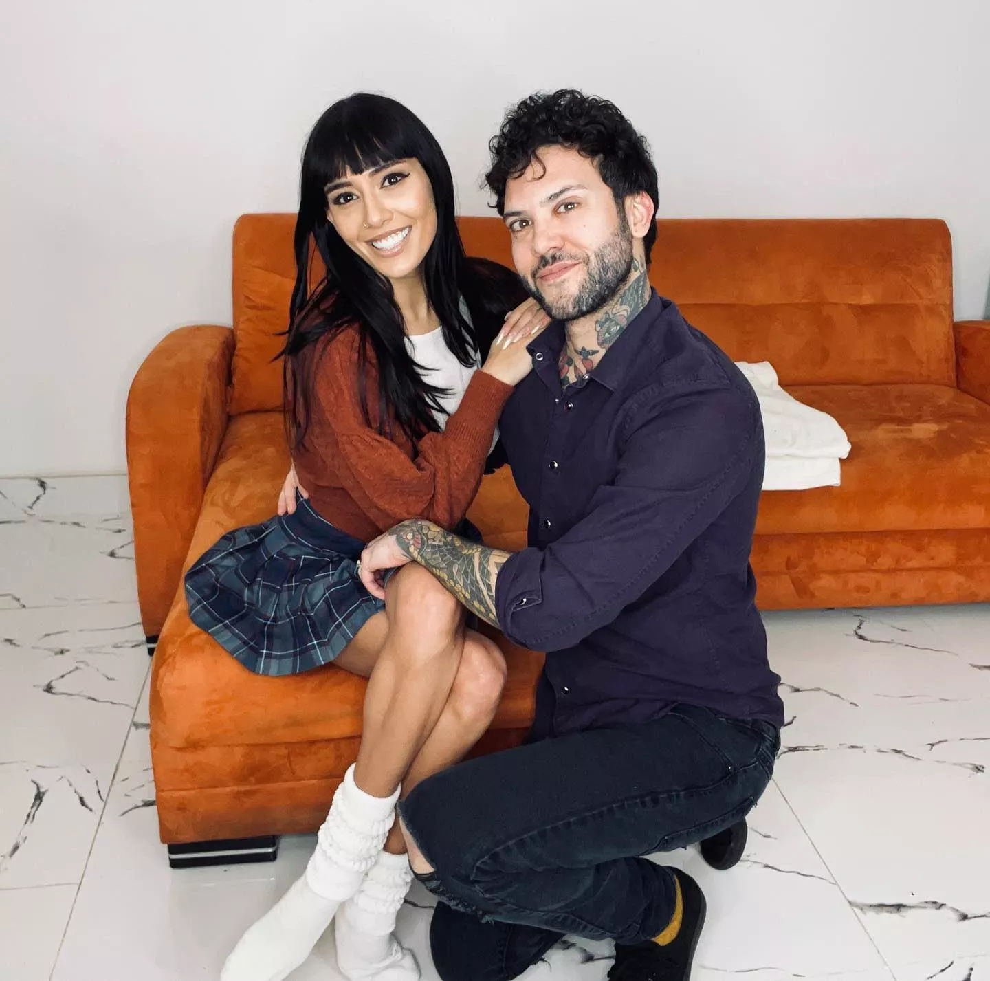 reunited with small hands coming to onlyjanice.com