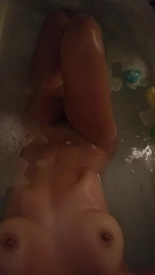 Ribcage dipped in bubbles Ribcage dipped in bubbles