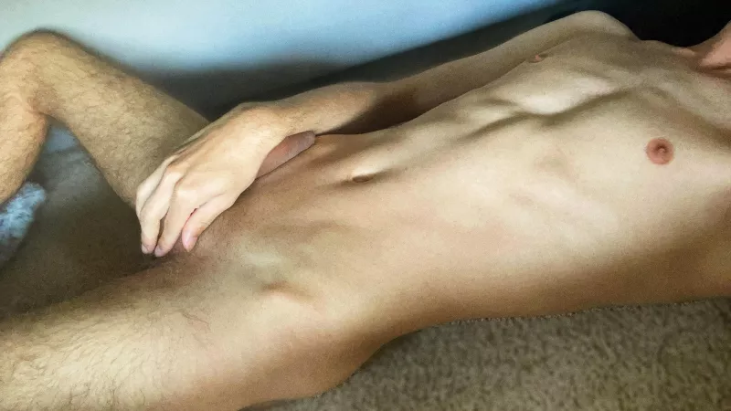 Right after I took this I shamefully grinded the Destiny season pass π