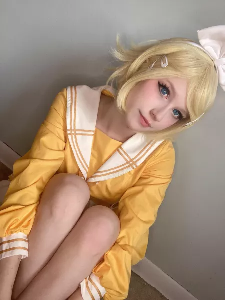 Rin kagamine by babie_binx_ on Instagram !! {self}