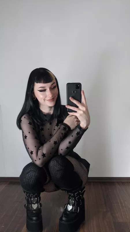 Rip off these tights? Rip off these tights?