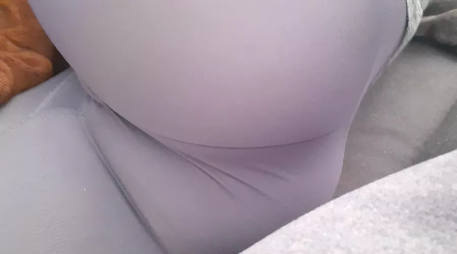 RIP to my trusty grey yoga pants. They went to yoga pants heaven this morning ðŸ˜