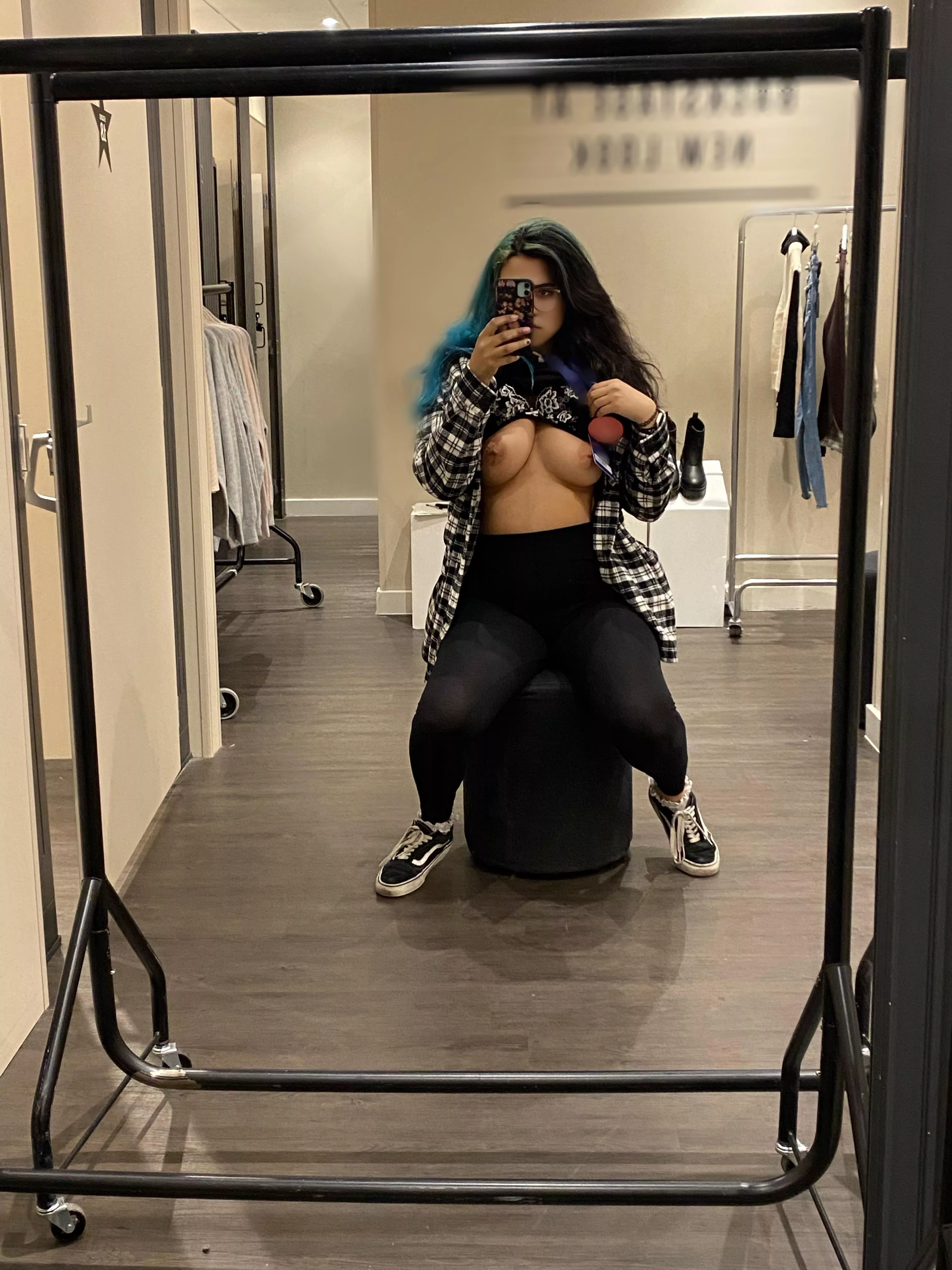 Risky fitting room selfie before the shop got busy
