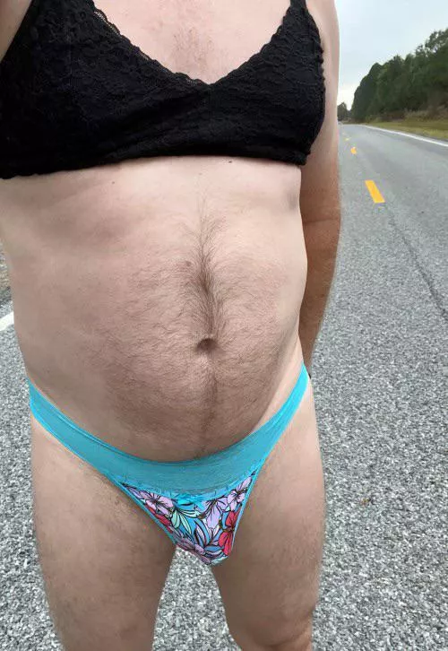 Roadside panty show