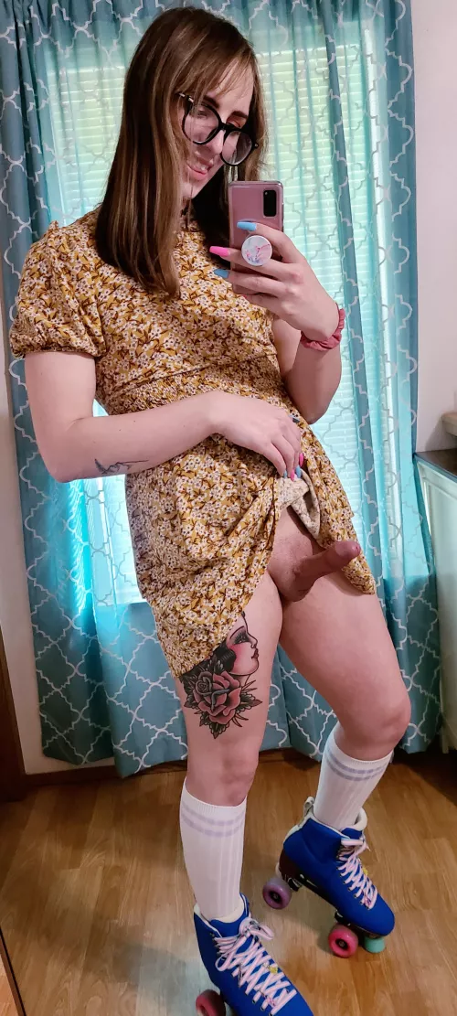 Rollerskate girls can be hot right?