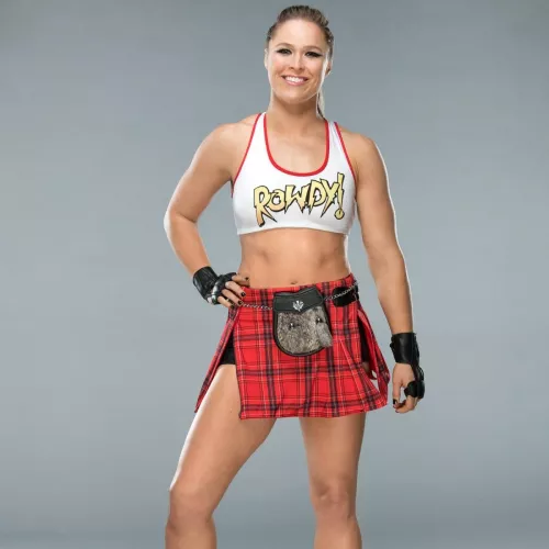 Ronda rousey is so sexy to me