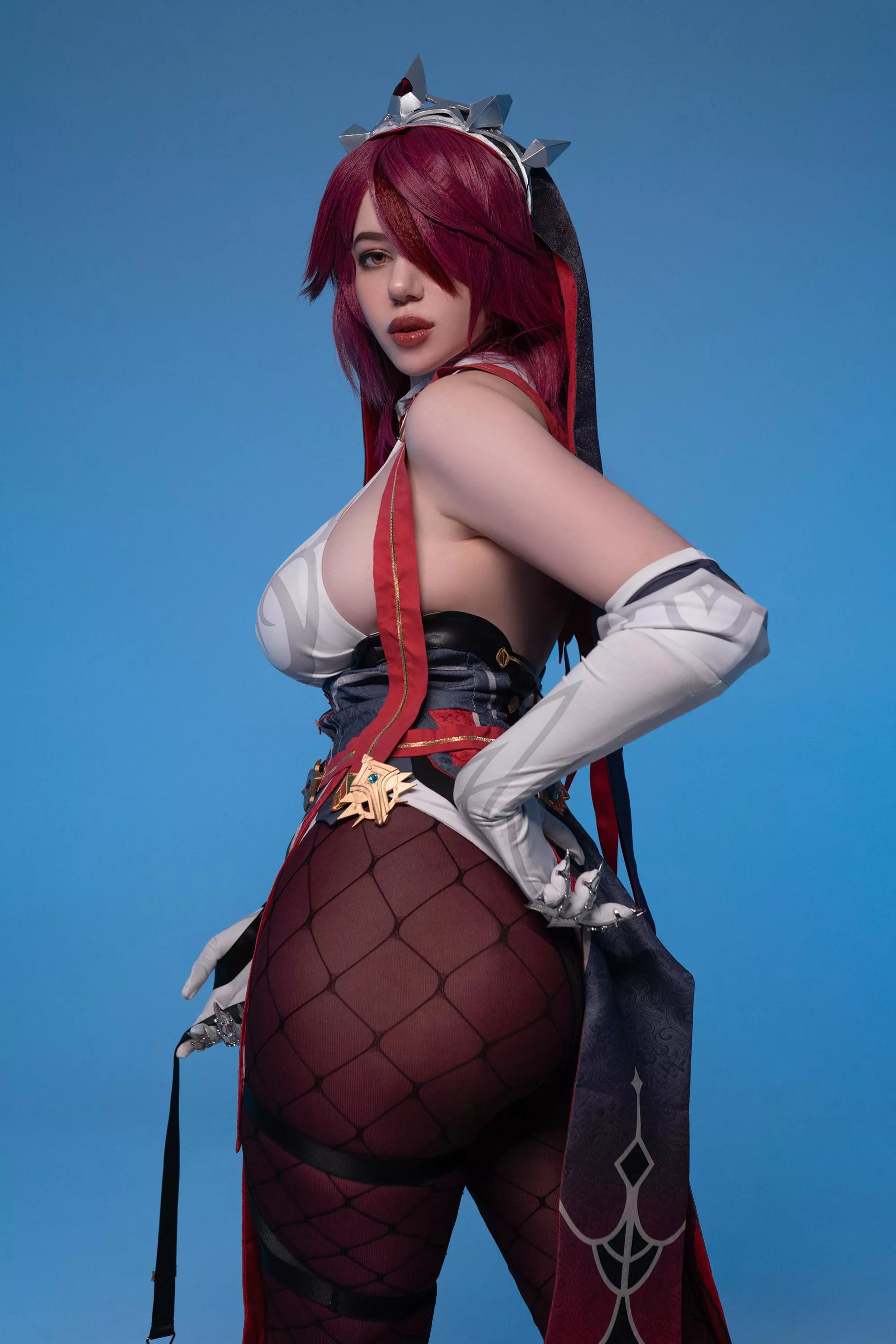 Rosaria by Alina Becker