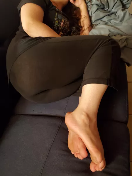 rub my feetπ₯Ί ππ