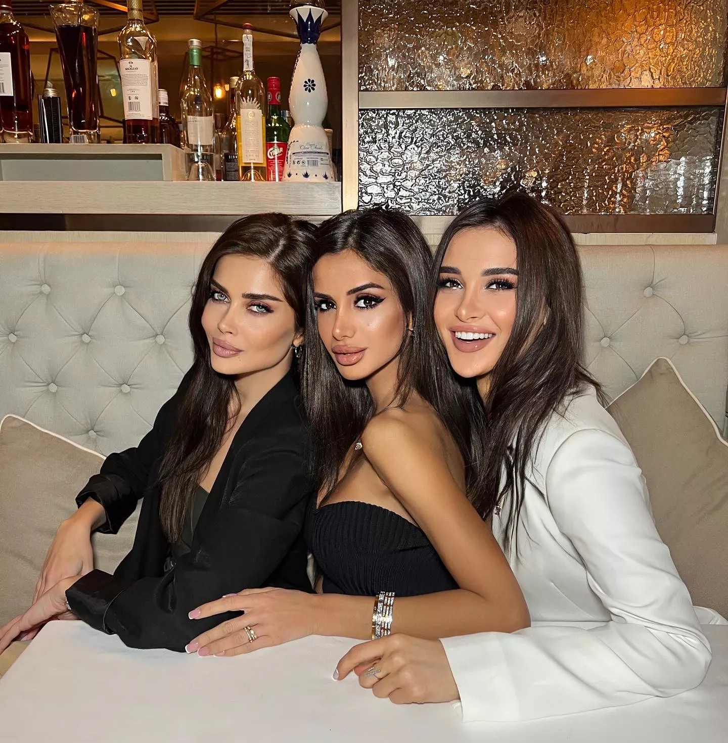 Russian Brunettes Russian Brunettes