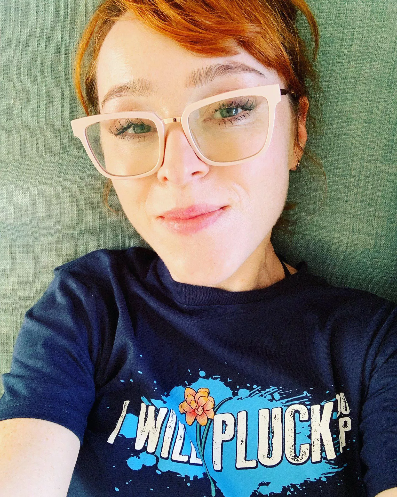Ruth Connell Ruth Connell