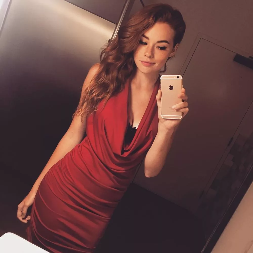 Sabrina Lynn Sabrina Lynn
