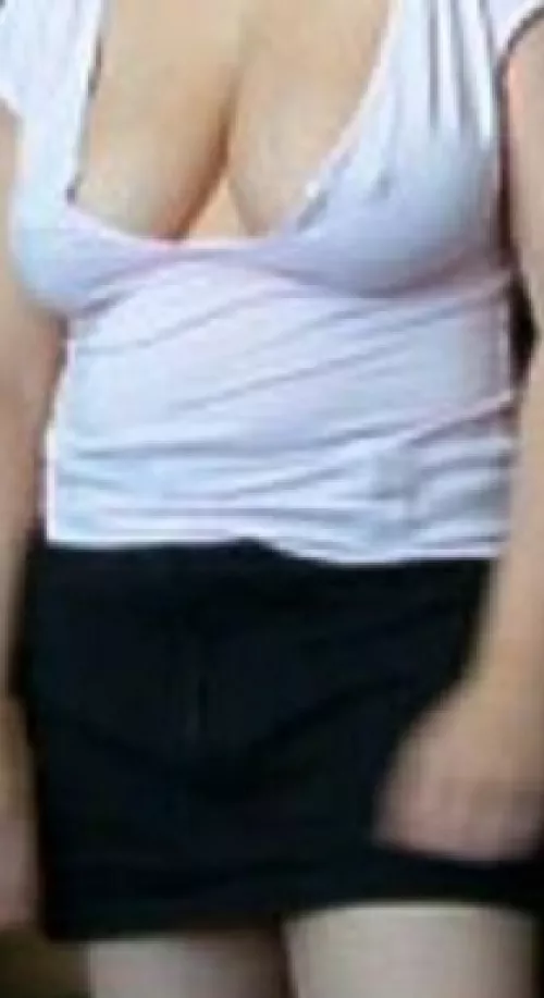 Saggy tits