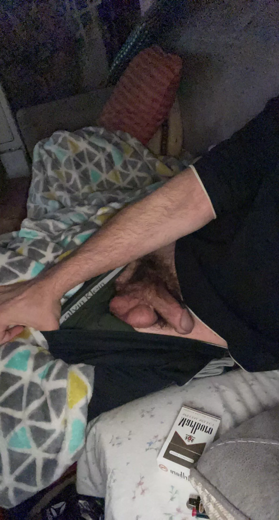 Saggy tonight Saggy tonight