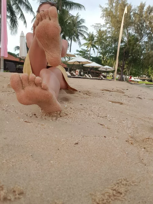 Sand between my toes Sand between my toes