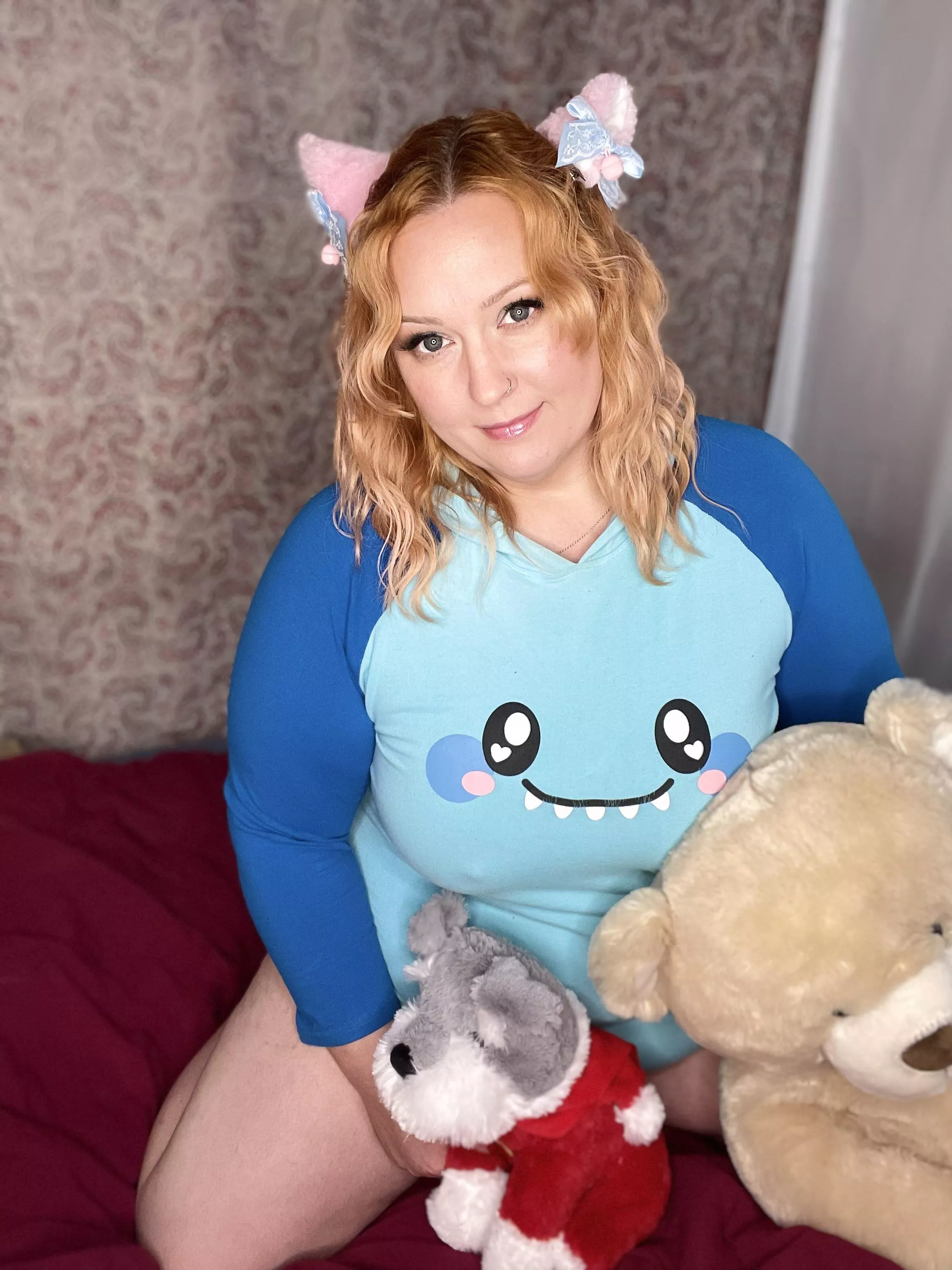 Santa Daddy was good to me 😻