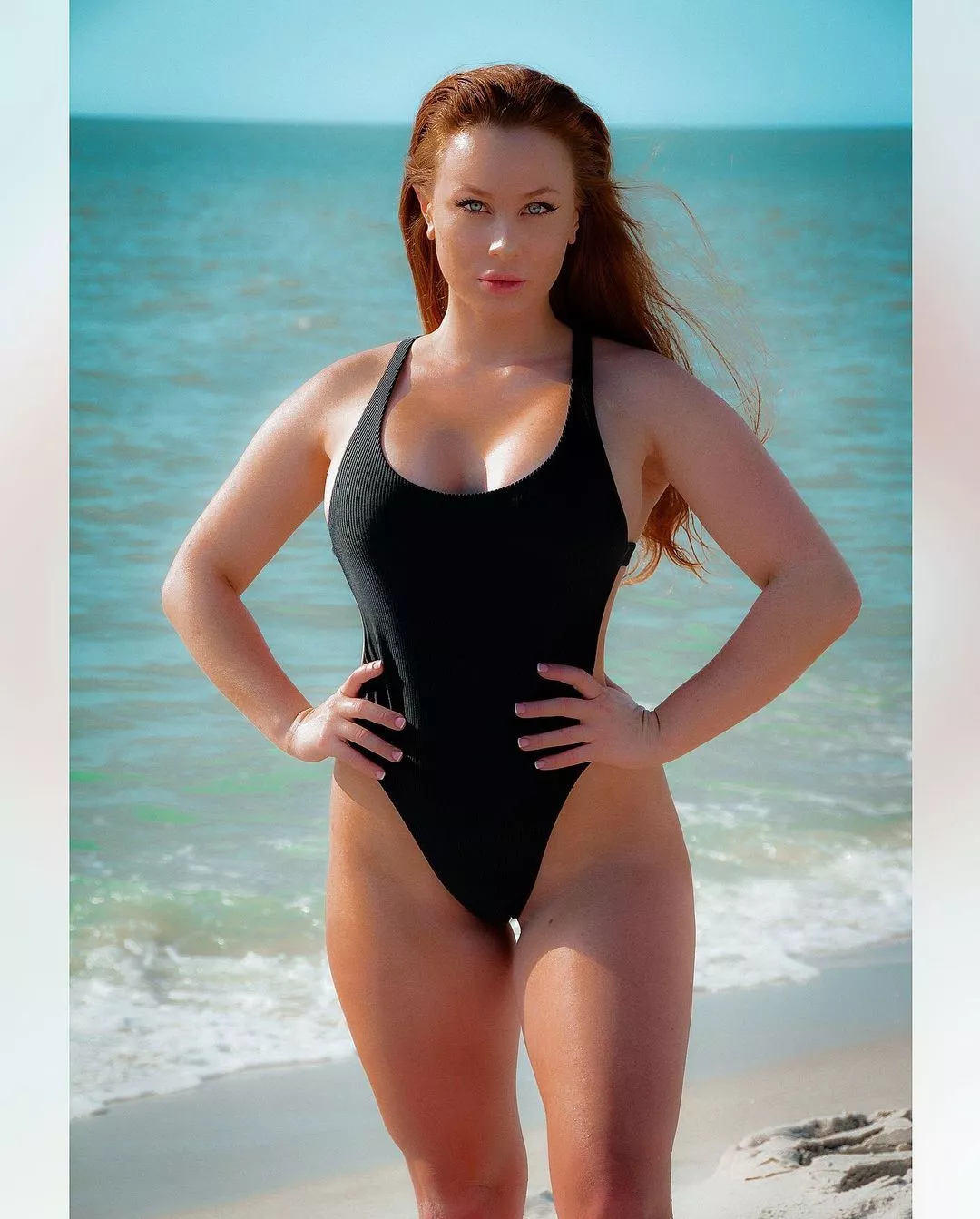 Sarah Gibson Sarah Gibson