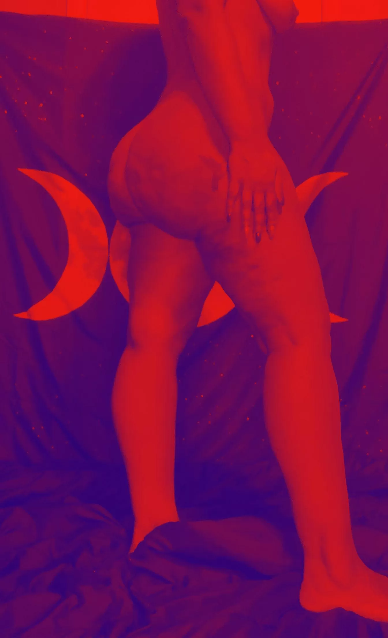 Saturdays are for red light specials. Come get full access to everything right away plus enjoy a special discount this week only ? link in my bio ?