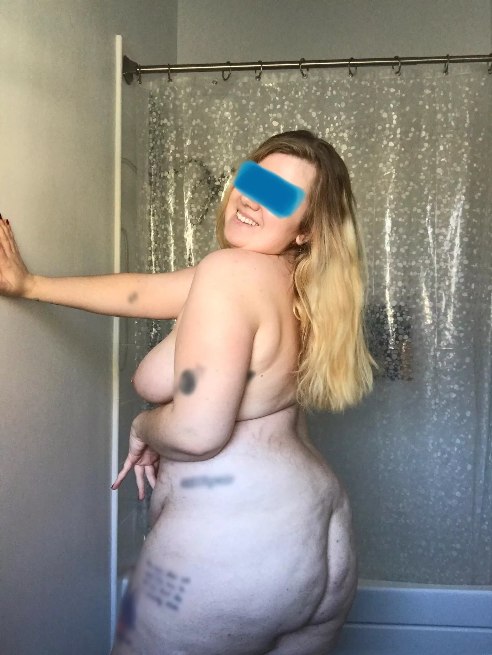 Goocheese Nude