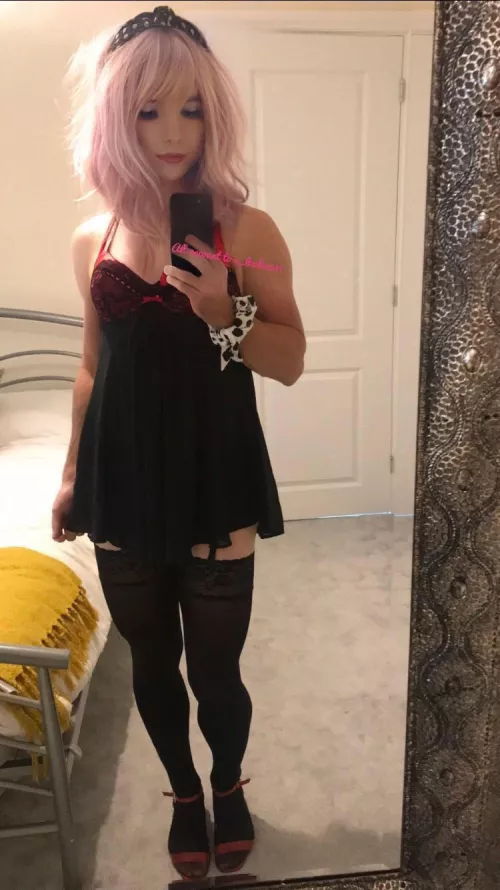 Say hi if I can be ur sissy gf? π₯Ί