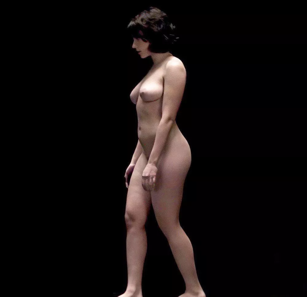 Scarlett Johansson can have my dick in between her gorgeous tits