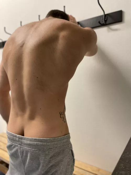 Scratch my back! 😋