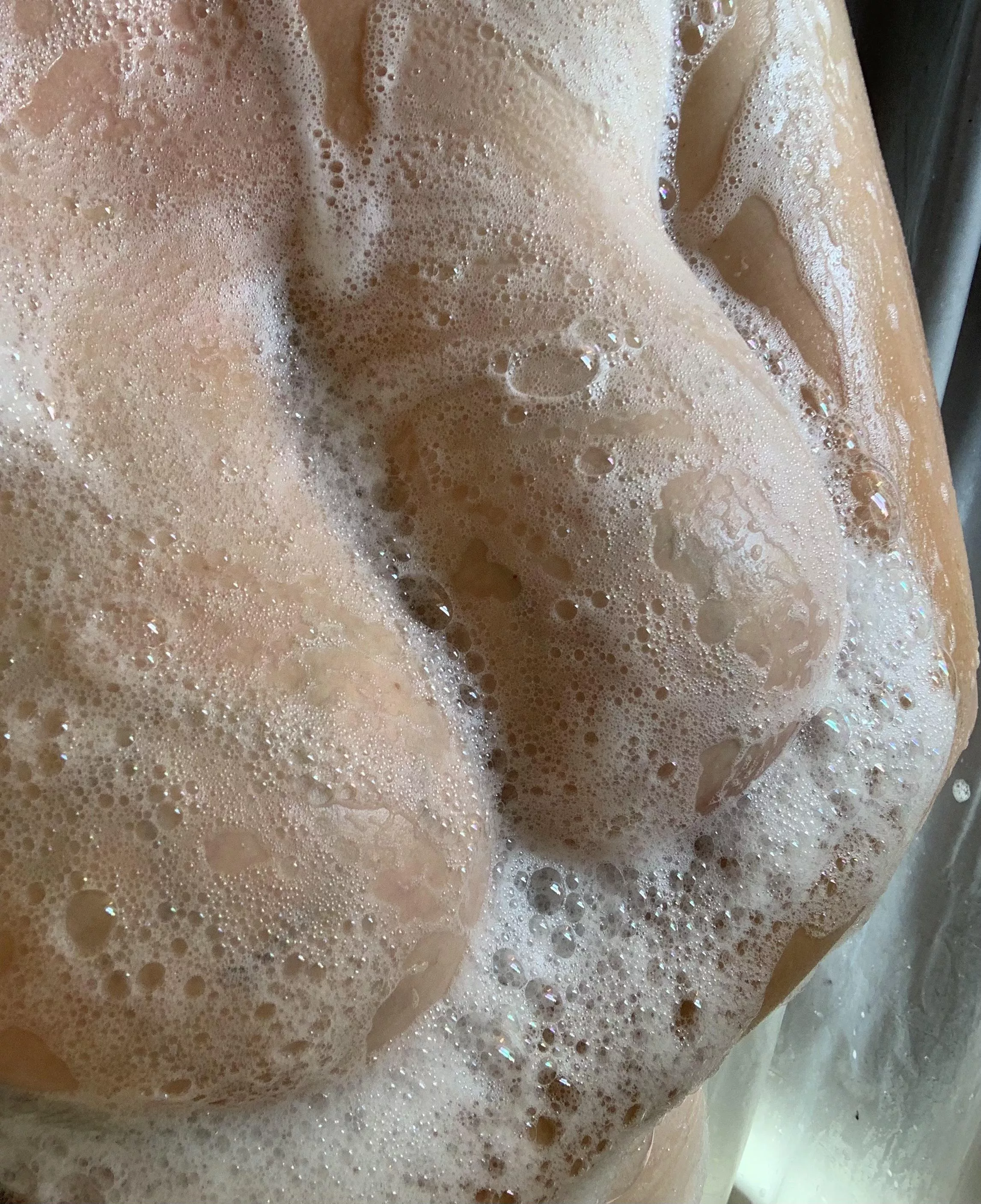 Scrub a dud dub! Scrub a dud dub!