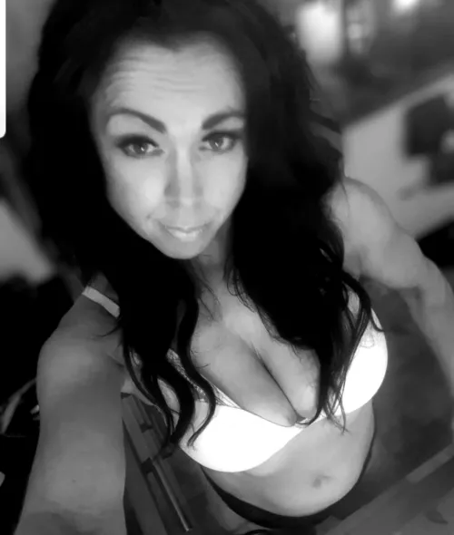 Scruffy Night ๐ F48