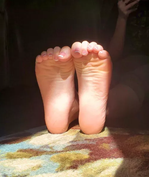 Scrunched soles anyone? π