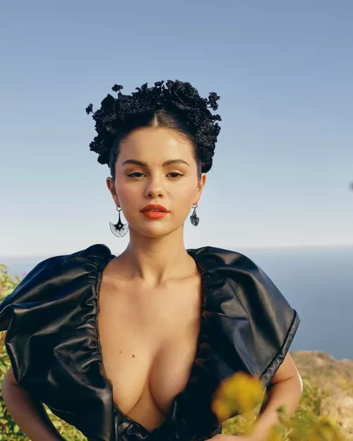 Selena Gomez always gets me hard Selena Gomez always gets me hard