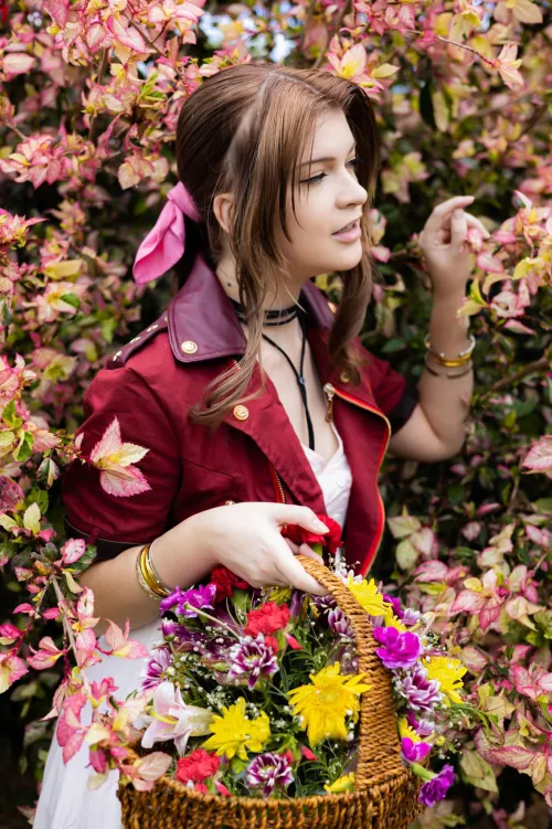 [Self] Aerith Gainsborough from Final Fantasy VII cosplay. ♡