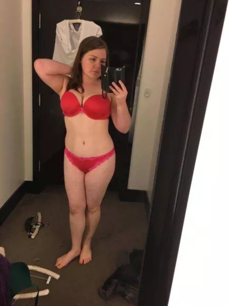 Selfie in the changing room Selfie in the changing room