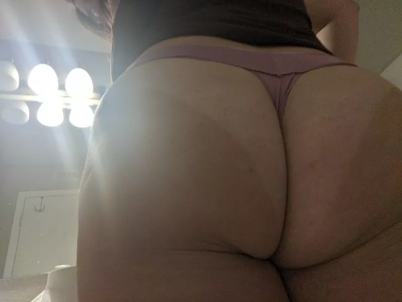 🌸[selling]🌸 can someone please taste me?
