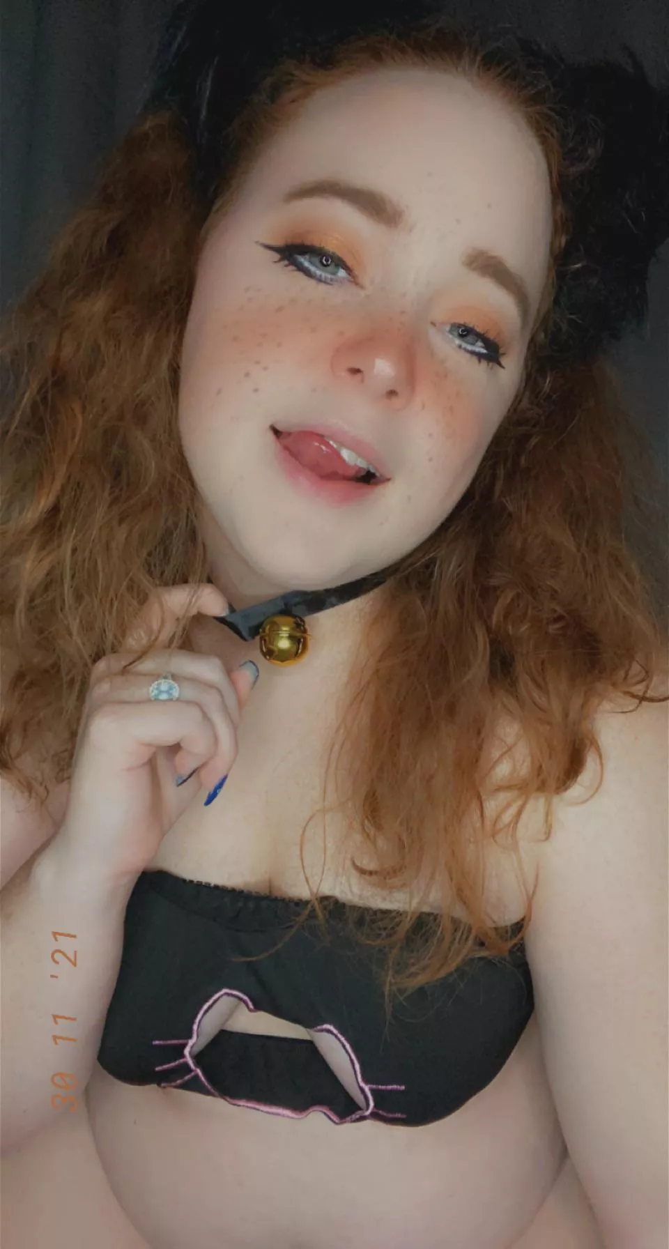 [SELLING] come onnnn let’s play🥺😩 pics, vids, sexting, GFE, dropbox(3,300+ items), panties, premium, OF, etc. KlK: ctrlr / SC: bunnybabesred