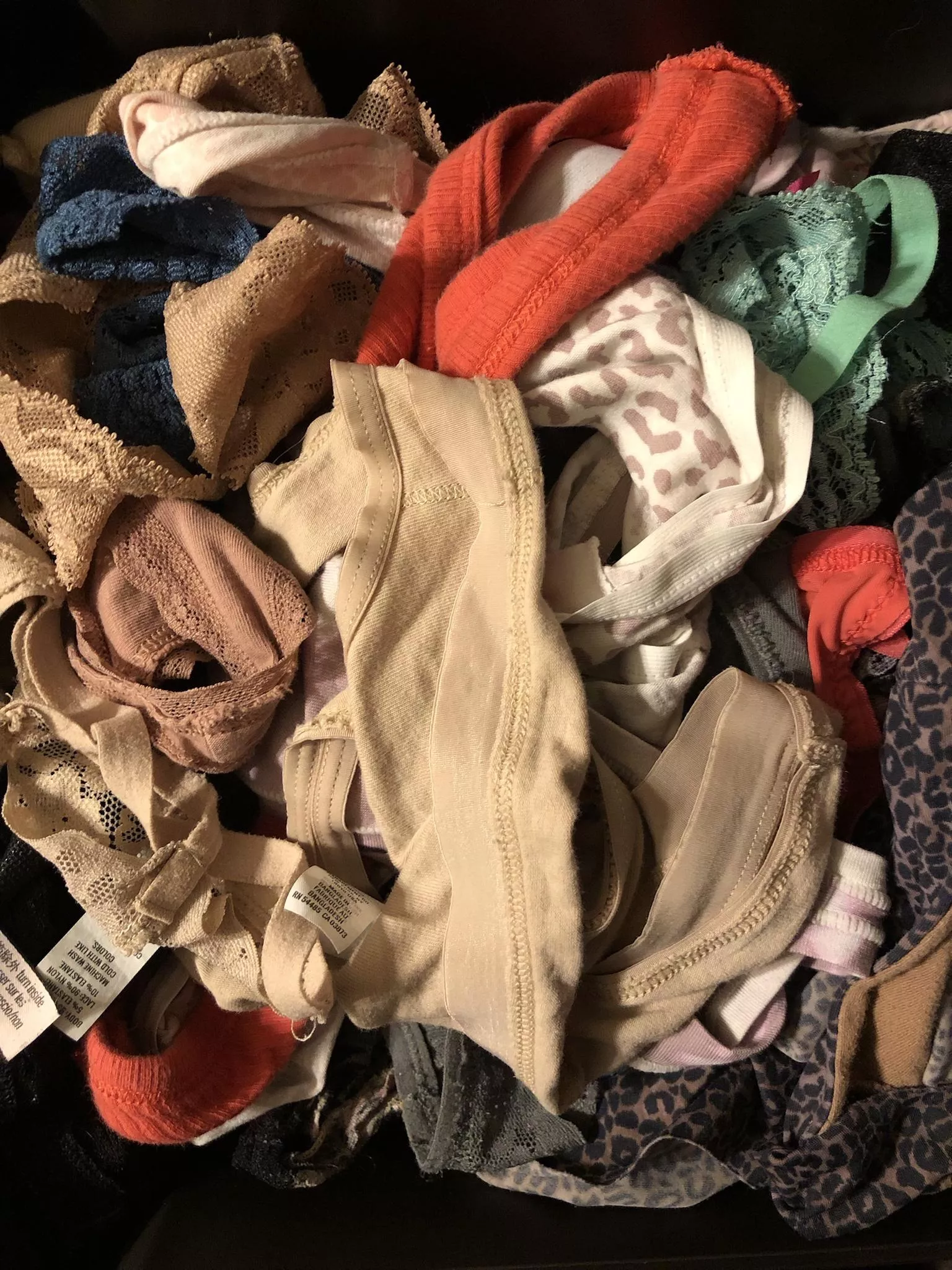 [selling] drawer full of clean panties ready to be dirtied and blessed with my scent 😇