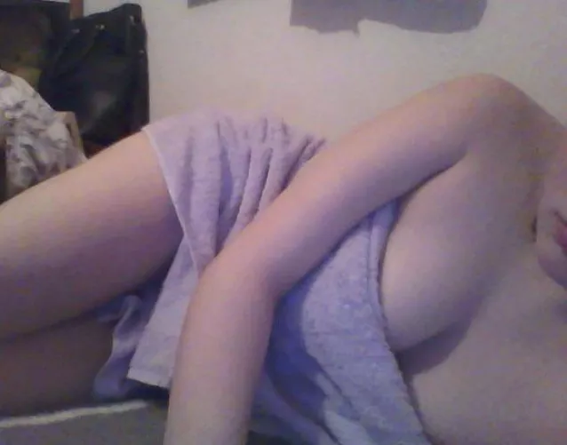 [selling] paypal me and i’ll do/send you whatever you wantttt