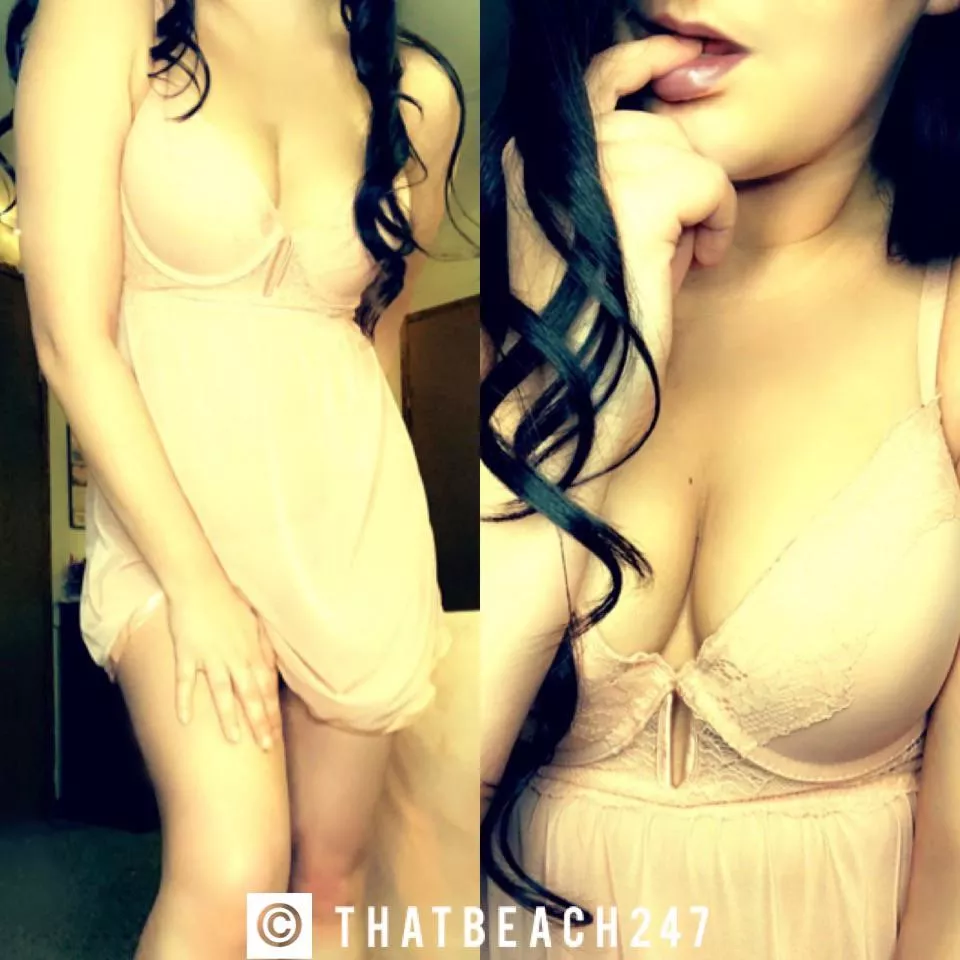 [Selling] Sexy Ass MILF Content & Wearables! 💋 Valentine’s Specials until Feb. 14. 💋 VDay GFE 💋 Pussy Pops 💋 Sexting 💋 Vials and 💋 Grool Brownies & Cookies 💋 Custom Content & more! 💋 See my pinned posts! ❤️