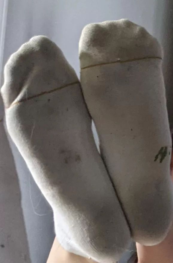[Selling] Sweaty Lounging Socks for 5 Days. DM or KIK Aphrodite2Lips