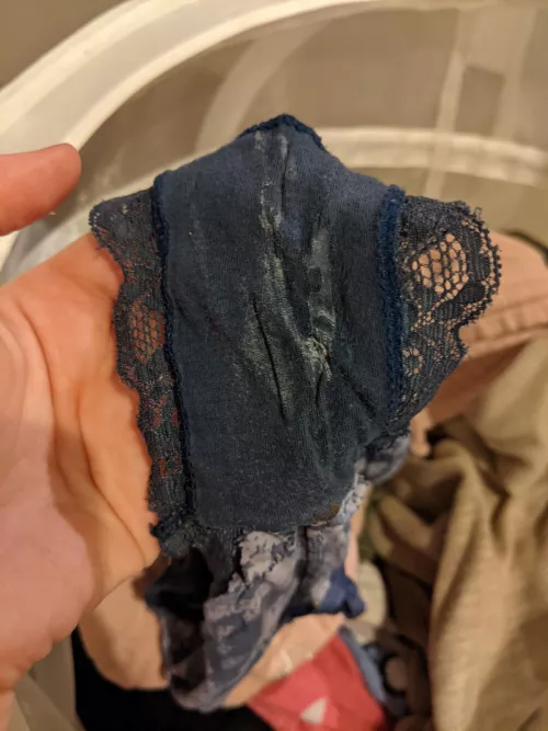 [selling] [UK] £25 for my full back cotton panties 🥰