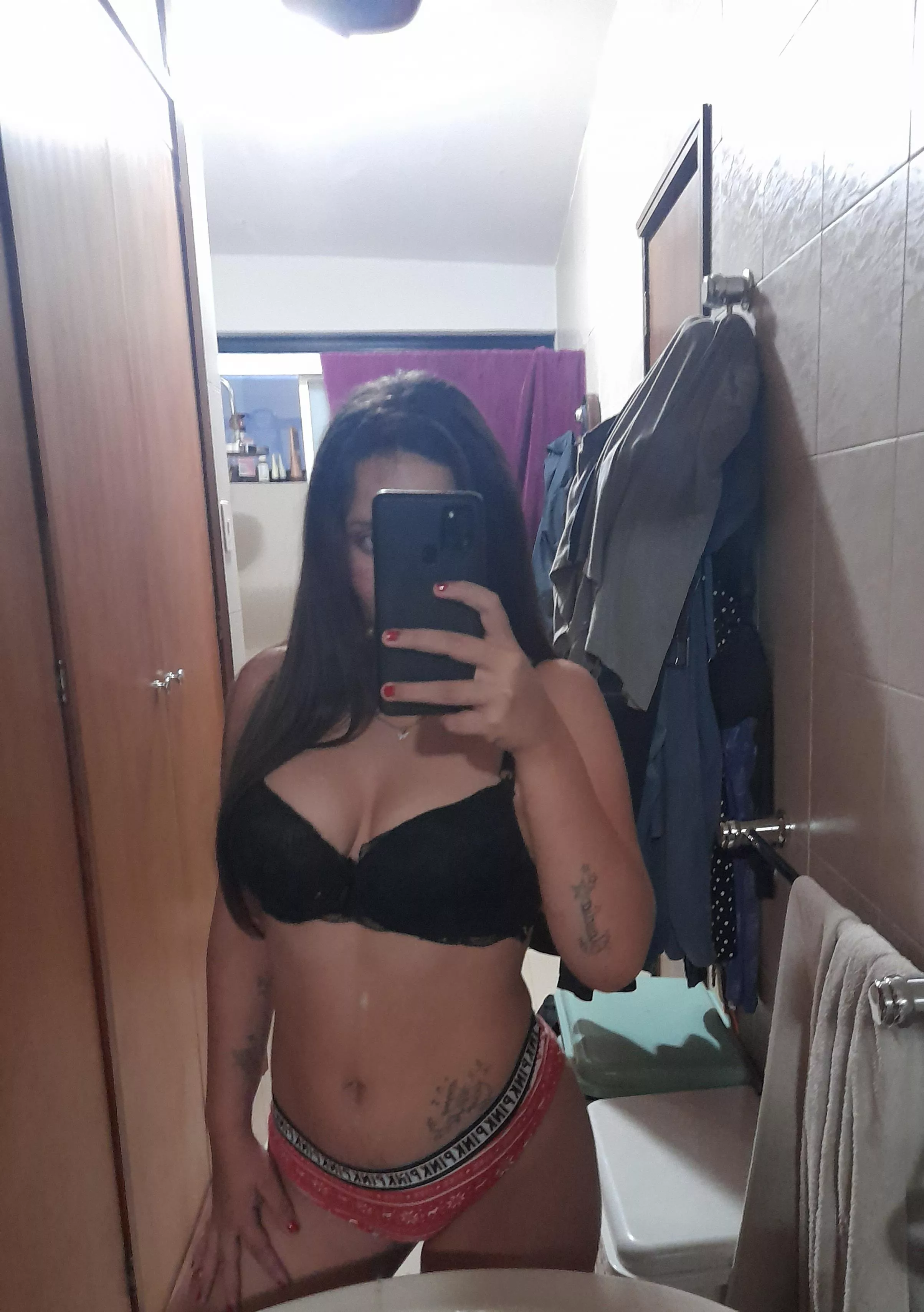 [Selling]🔥(20) years old [F] 🐇 latina lady looking for my SD♦️ (custom pics and vids 📸, private cam and sex tapes , sexting or GFE 🎀 ) i can verified ✔ Kik : Fanimendez_20 Snapchat : fanimendez354