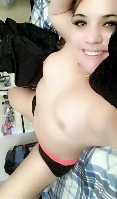 [selling]🍭AMAZING customs🍭fetish friendly🔥sph queen👑 sexting, roleplay😈femdom/findom☠️, joi,skat, FTworship,GFE, used items, live camshows, cockrates. & so much more 😍.. Kik me @cateyes76950/sc teenn for services💦‼️seriou