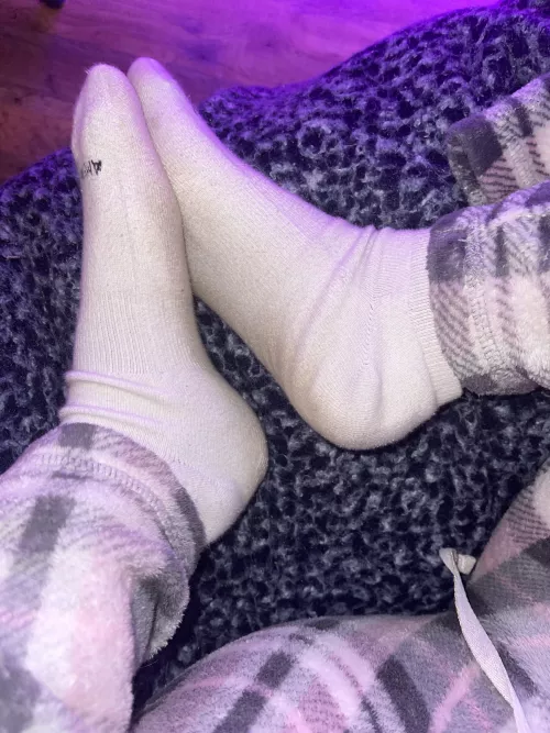 [SELLING][F][22] any takers on these socks? Haven’t taken these off for 2 days. Can ship them out this Monday.