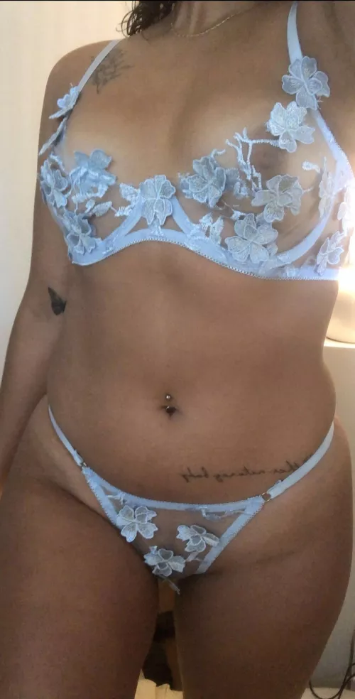 [SELLING]i got some sale today, come on kik, lets have fun babe🤭😊 Showing face🎊, Verifcation✌, Nudes PIC🍑 and VIDEOS💦🎉🎊 KIK --> cotyhoty